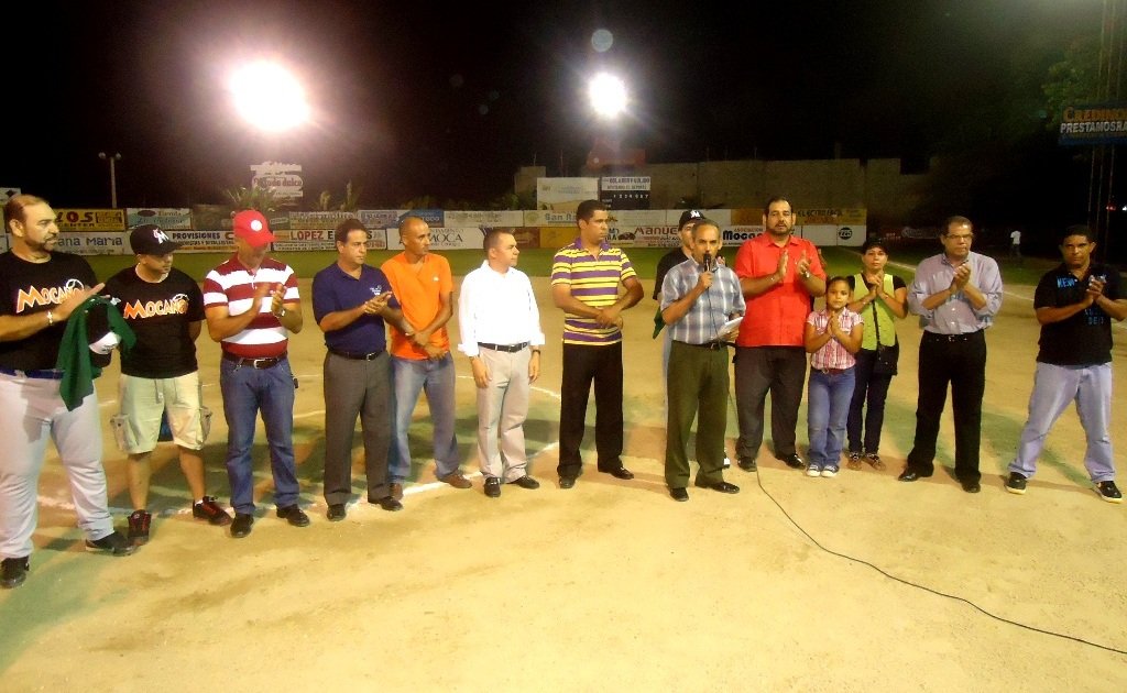 Reciben delegación de mocanos residentes en New York